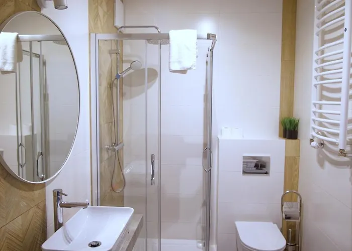 Bialowieska - Przytulny Z Ogrodkiem, Parking - - Fair דירה