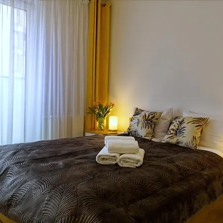 Przytulny Z Ogrodkiem W Doskonalej Lokalizacji Fair Apartment *