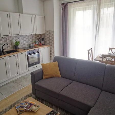 Daire Bialowieska - Przytulny Z Ogrodkiem, Parking - - Fair Wroclaw