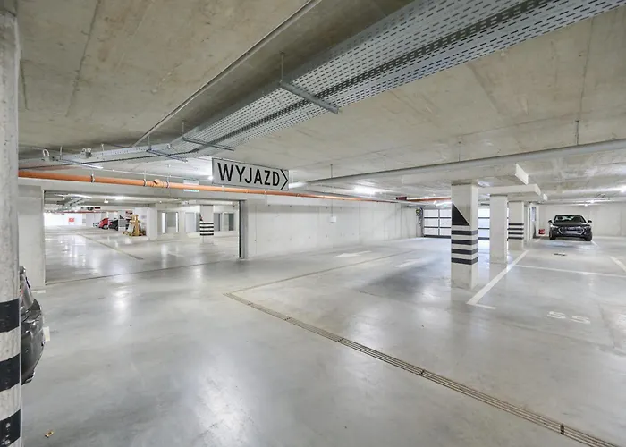 アパート Bialowieska - Przytulny Z Ogrodkiem, Parking - - Fair